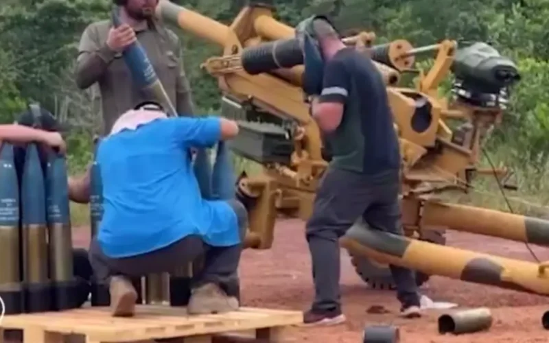 BORAN Obüsü Malezya’daki atışlarda rekor kırdı! 46 saniyede 12 atış!