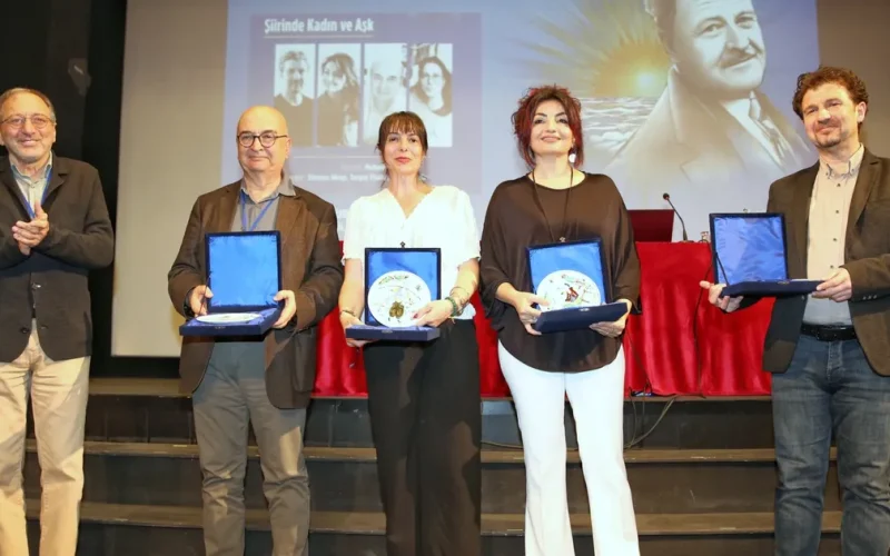 Bursa’da ‘Nâzım Hikmet Şiir Ödülü’ sahibini buldu