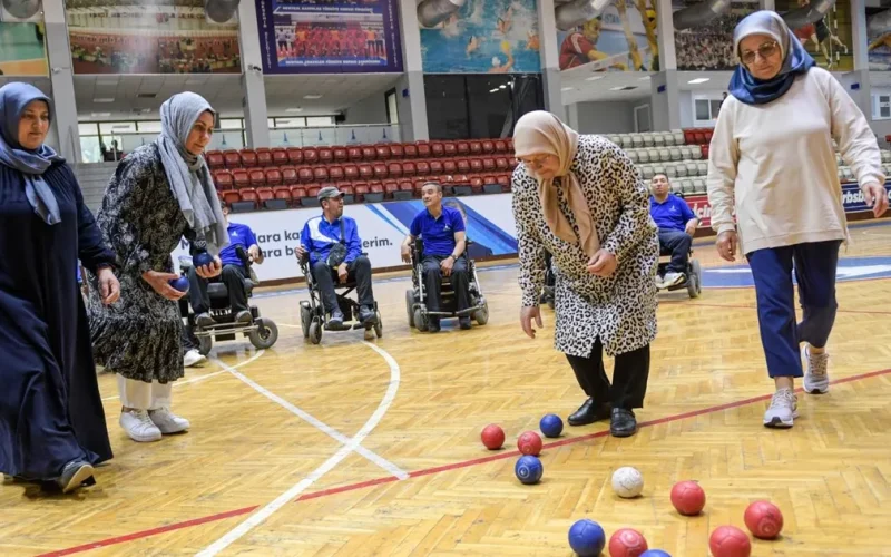 İzmir Boccia takımının görünmez kahramanları… Fedakâr anneler çocukların en büyük destekçisi
