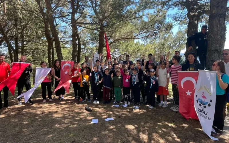 İzmir Çiğli’de pratik izcilik eğitimleri başladı