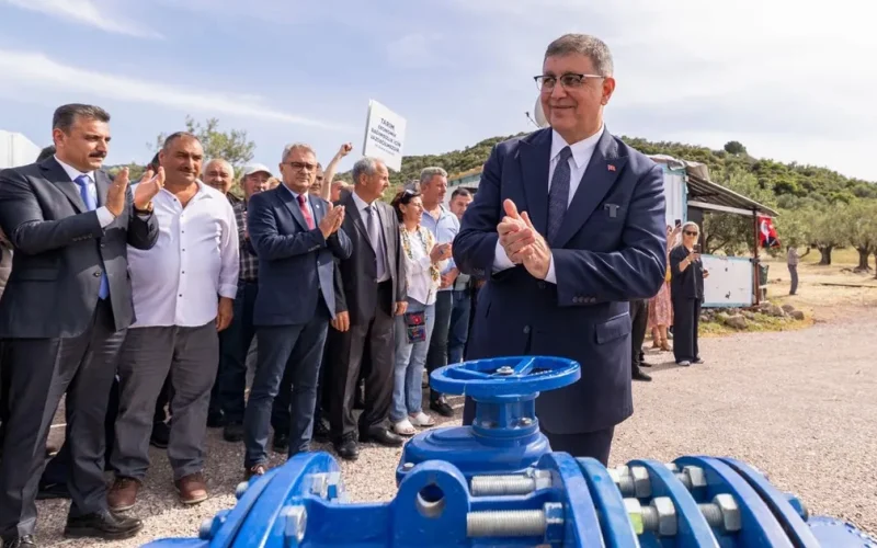 İzmir Dikili’de çiftçiye can suyu