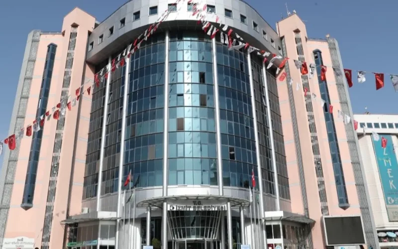 İzmit’ten sahipsiz köpek iddialarına yanıt!