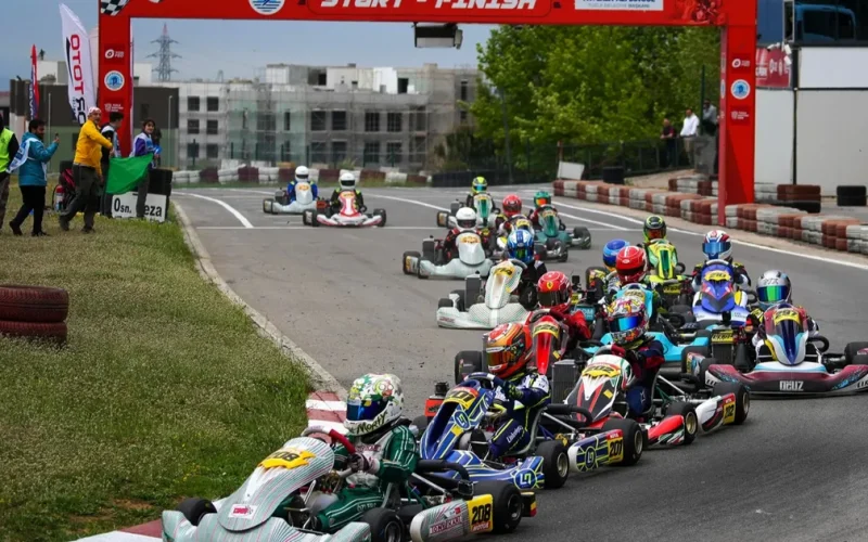 Karting heyecanı Tuzla’da yaşandı