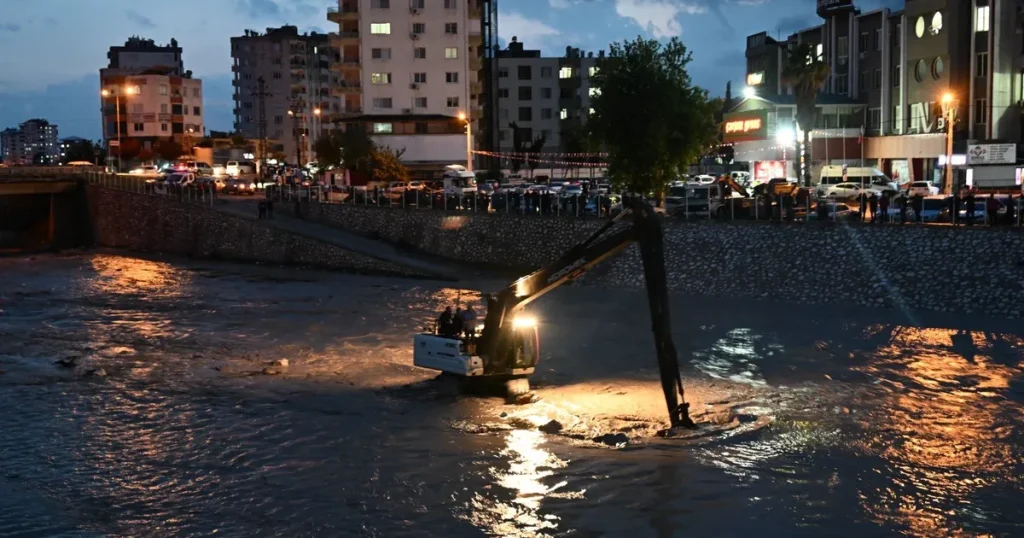 Osmaniye Kadirli’de sel felaketi… Bakan Yerlikaya son durumu paylaştı