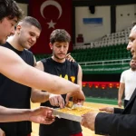 Sarı-Kırmızılı ekip şampiyonluk maçına Bornova’da çıkıyor